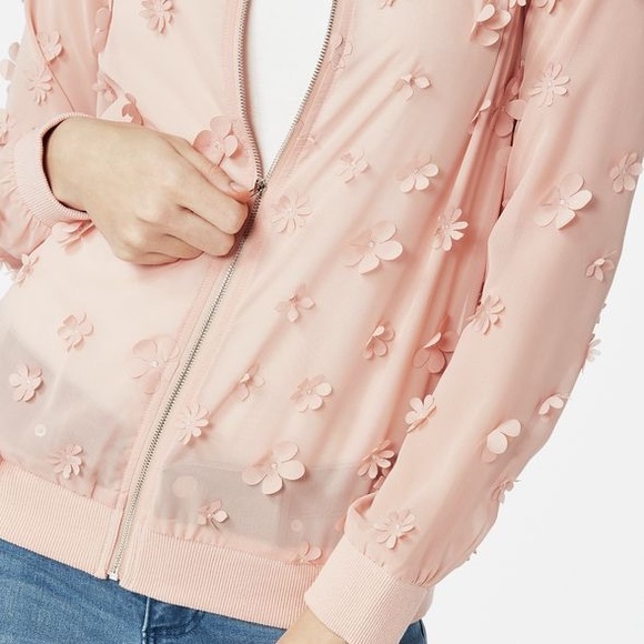 JustFab 3d Floral Bomber in Mellow Rose - Picture 4 of 14